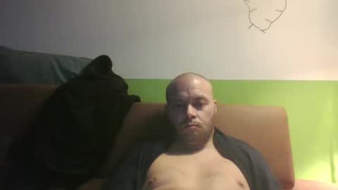 Snapshot of sixten19795 chatting on November 14, 2025, 6:17 pm sixten19795 online show from November 14, 2025, 6:17 pm