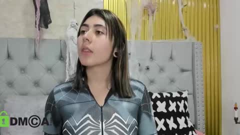 Skarlet online show from October 10, 2025, 8:08 pm