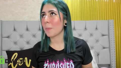 Skarlet online show from November 20, 2025, 5:56 pm