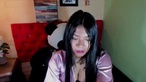 Snapshot of skarlettkray chatting on January 28, 2025, 5:14 pm Skarlet online show from January 28, 2025, 5:14 pm