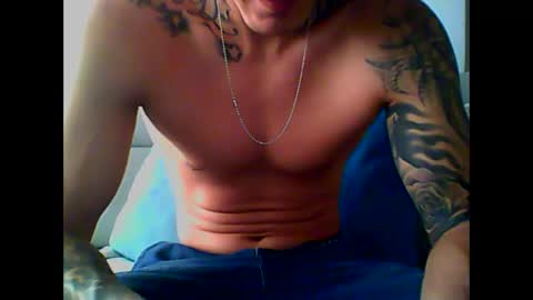 Snapshot of skater19xxx chatting on March 10, 2025, 2:37 pm miguel online show from March 10, 2025, 2:37 pm
