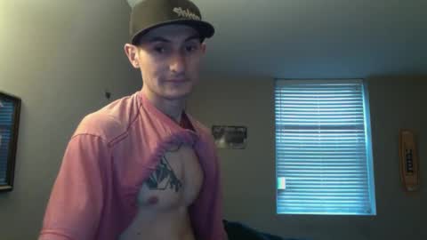 Snapshot of skater_v2 chatting on October 7, 2025, 9:45 pm Christopher online show from October 7, 2025, 9:45 pm