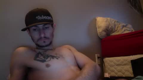 Snapshot of skater_v2 chatting on November 8, 2025, 12:38 pm Christopher online show from November 8, 2025, 12:38 pm