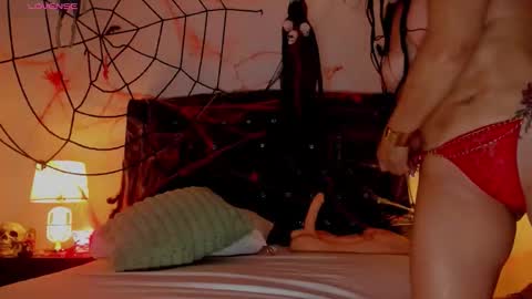 Skay online show from October 31, 2025, 12:22 am