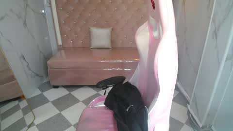 Skarlet online show from March 28, 2026, 1:00 pm