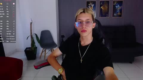 skinny_bigcock20 online show from November 21, 2025, 8:18 pm