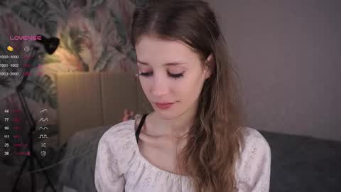 Snapshot of skinny_eve chatting on March 6, 2025, 4:52 am Emily online show from March 6, 2025, 4:52 am