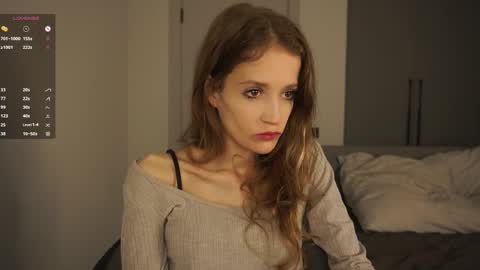 Snapshot of skinny_eve chatting on September 16, 2025, 3:57 pm Emily online show from September 16, 2025, 3:57 pm