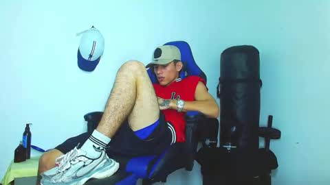 Snapshot of skinny_marked chatting on January 22, 2025, 3:18 pm skinny marked online show from January 22, 2025, 3:18 pm
