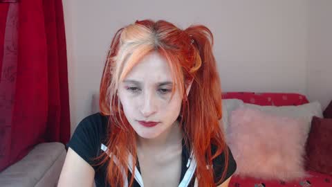 Snapshot of skinny_raven chatting on January 13, 2025, 10:03 pm Marion online show from January 13, 2025, 10:03 pm
