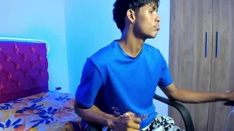 sam online show from April 10, 2026, 2:50 am