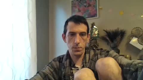 Snapshot of skinnybigcock2 chatting on January 3, 2025, 8:54 am SkinnyBigCock2 online show from January 3, 2025, 8:54 am