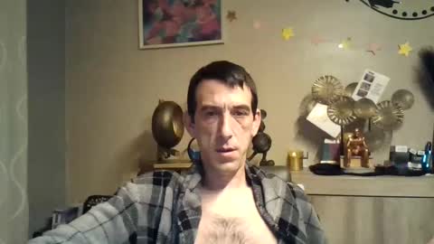 Snapshot of skinnybigcock2 chatting on January 17, 2025, 1:15 am SkinnyBigCock2 online show from January 17, 2025, 1:15 am