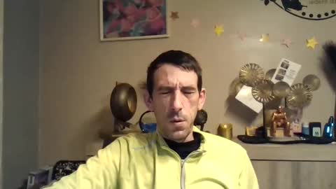 Snapshot of skinnybigcock2 chatting on January 21, 2025, 3:26 am SkinnyBigCock2 online show from January 21, 2025, 3:26 am