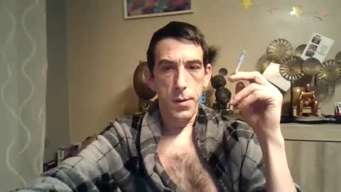 Snapshot of skinnybigcock2 chatting on January 29, 2025, 4:26 am SkinnyBigCock2 online show from January 29, 2025, 4:26 am