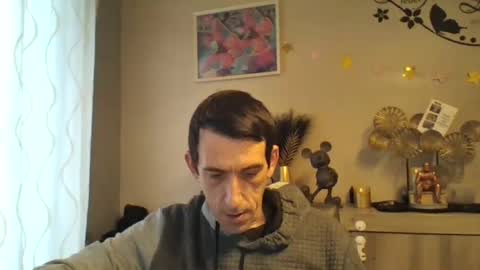 Snapshot of skinnybigcock2 chatting on February 11, 2025, 8:15 am SkinnyBigCock2 online show from February 11, 2025, 8:15 am