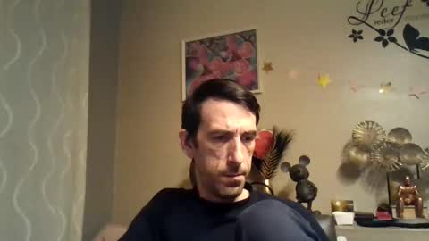 Snapshot of skinnybigcock2 chatting on February 21, 2025, 6:26 pm SkinnyBigCock2 online show from February 21, 2025, 6:26 pm