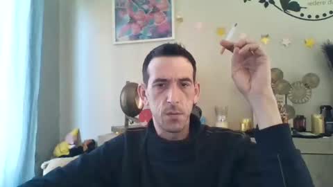 Snapshot of skinnybigcock2 chatting on March 10, 2025, 8:37 am SkinnyBigCock2 online show from March 10, 2025, 8:37 am