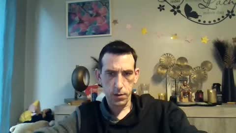 Snapshot of skinnybigcock2 chatting on March 11, 2025, 7:48 am SkinnyBigCock2 online show from March 11, 2025, 7:48 am