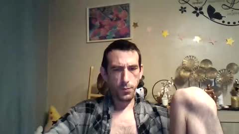 Snapshot of skinnybigcock2 chatting on October 6, 2025, 3:48 am SkinnyBigCock2 online show from October 6, 2025, 3:48 am