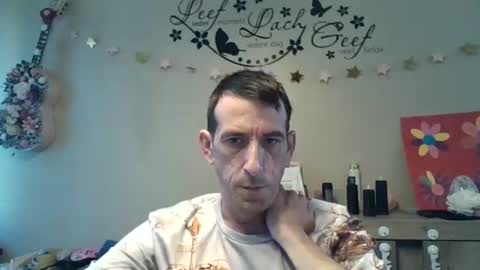 Snapshot of skinnybigcock2 chatting on June 29, 2026, 7:25 am SkinnyBigCock2 online show from June 29, 2026, 7:25 am