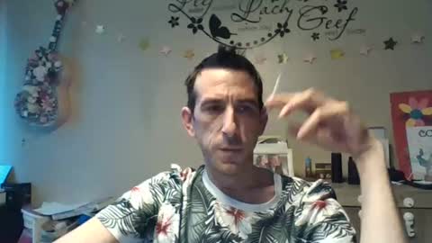 Snapshot of skinnybigcock2 chatting on July 25, 2026, 5:49 am SkinnyBigCock2 online show from July 25, 2026, 5:49 am