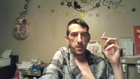 Snapshot of skinnybigcock2 chatting on July 28, 2026, 3:24 am SkinnyBigCock2 online show from July 28, 2026, 3:24 am