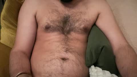 Snapshot of skinnyguyfun chatting on April 29, 2026, 12:37 am skinnyguyfun online show from April 29, 2026, 12:37 am