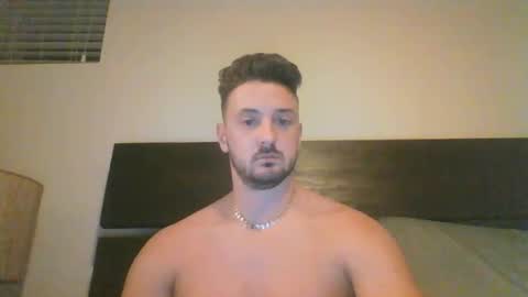 Snapshot of skinnyguylongdick1 chatting on February 12, 2025, 4:44 am skinnyguylongdick1 online show from February 12, 2025, 4:44 am