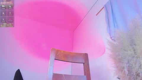  SKINNYHORNY   online show from October 5, 2025, 11:02 pm