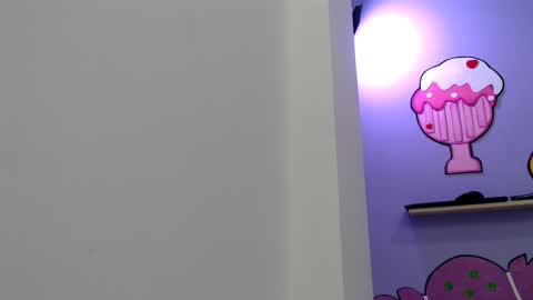 skinny online show from November 9, 2025, 7:39 am