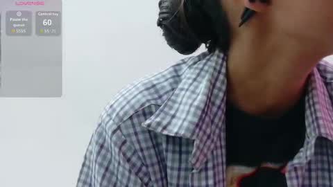 Karla  online show from December 17, 2025, 3:01 am