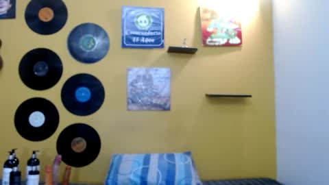 VERUS online show from April 7, 2026, 7:14 pm