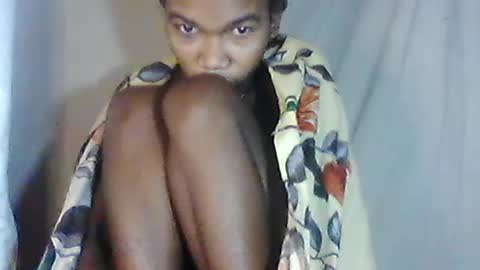 skinygirl2 online show from June 14, 2026, 3:52 am