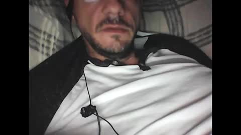 Snapshot of skippy6988 chatting on October 12, 2025, 2:05 pm Easy-E online show from October 12, 2025, 2:05 pm