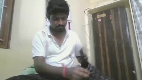 Indianslut1431 online show from April 28, 2026, 11:15 am
