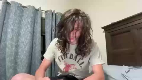 Snapshot of skrtttx chatting on October 10, 2025, 3:38 am Bored online show from October 10, 2025, 3:38 am