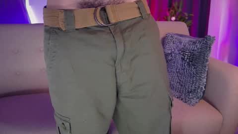 Liam Vokov online show from February 1, 2026, 3:43 pm