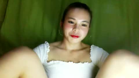 Snapshot of sky_andrea chatting on October 23, 2025, 9:19 am Mj online show from October 23, 2025, 9:19 am