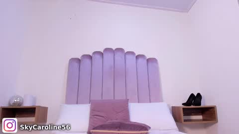 Sky Caroline online show from February 15, 2025, 2:33 pm