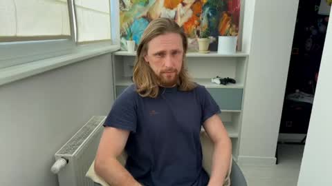 sky_guy25 online show from April 21, 2026, 7:58 am