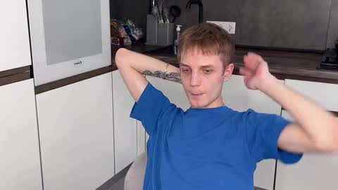 sky_hunter online show from March 9, 2026, 1:59 pm