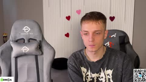 sky_hunter online show from April 1, 2026, 11:55 am