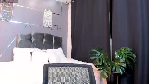 Daniel online show from November 20, 2025, 3:28 am