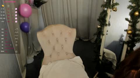 Snapshot of skye_shy chatting on December 15, 2024, 5:10 pm Skye online show from December 15, 2024, 5:10 pm