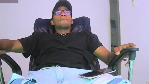 Snapshot of skyfall9875 chatting on January 16, 2026, 6:56 pm skyfall9875 online show from January 16, 2026, 6:56 pm