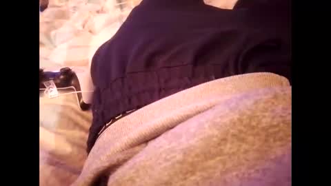 Snapshot of skyfalltoyou chatting on October 4, 2025, 2:09 am skyfalltoyou online show from October 4, 2025, 2:09 am