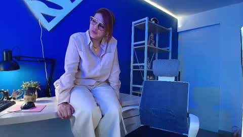 skylar__desire online show from October 3, 2025, 4:04 pm