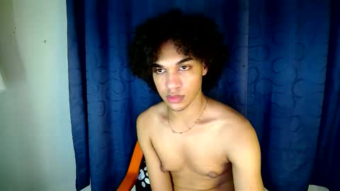 Snapshot of skylarg555 chatting on September 17, 2025, 1:40 am skyla online show from September 17, 2025, 1:40 am