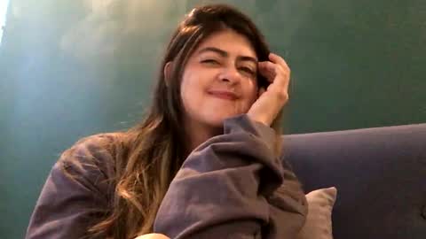 Skyler online show from October 8, 2025, 4:32 am